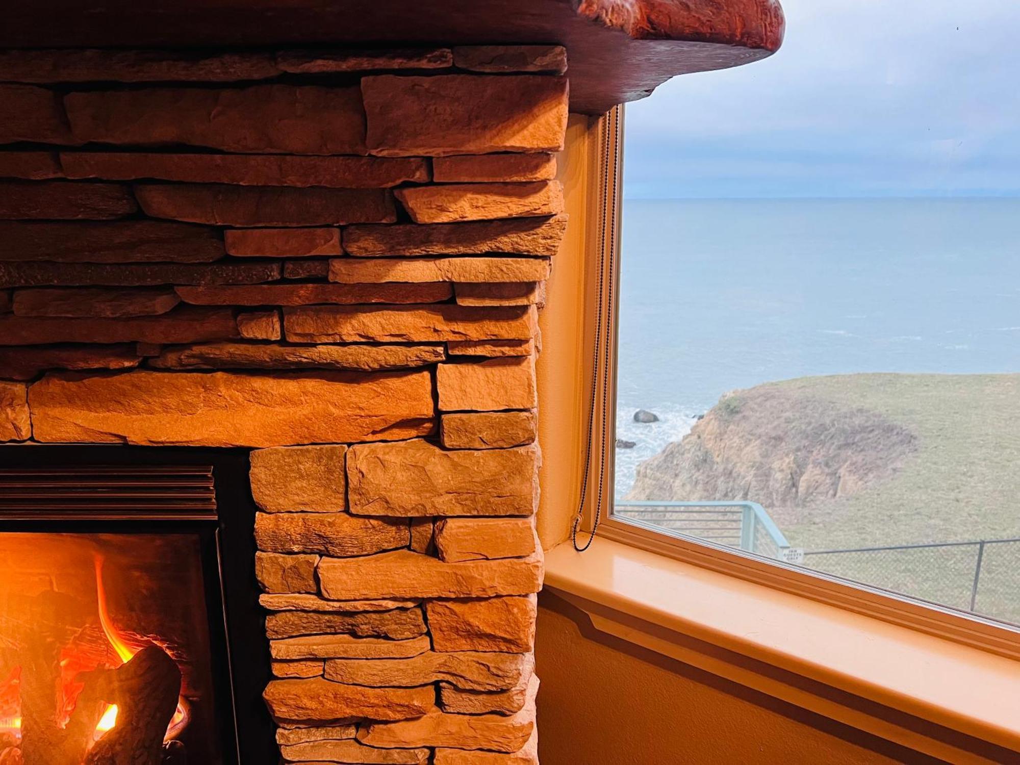 Inn Of The Lost Coast Shelter Cove Eksteriør billede